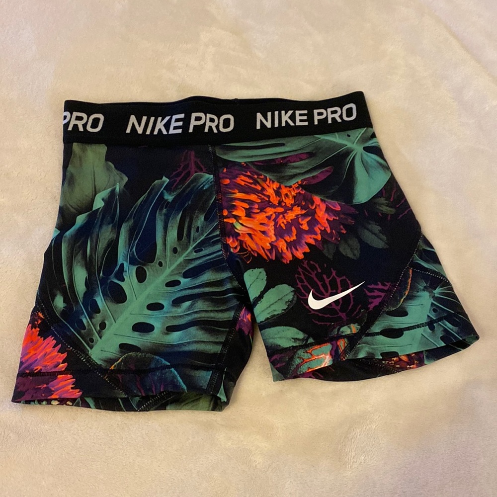 nike pros